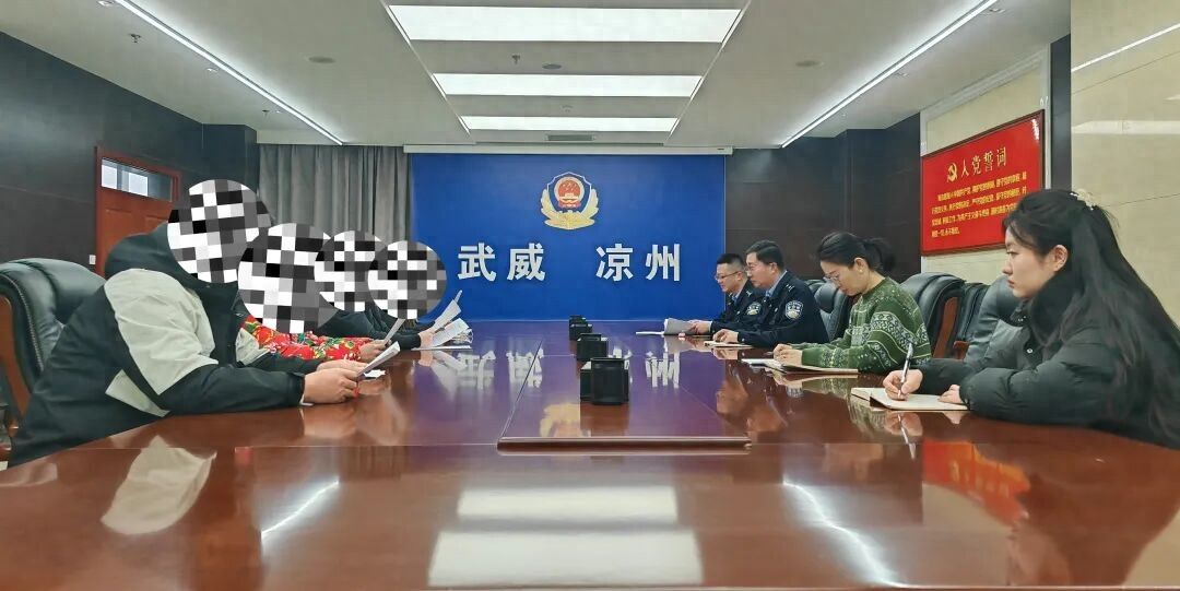 ����ý������ר�������ж����ϴ������������������Ű����Ϲ���������������Լ̸4��Υ������